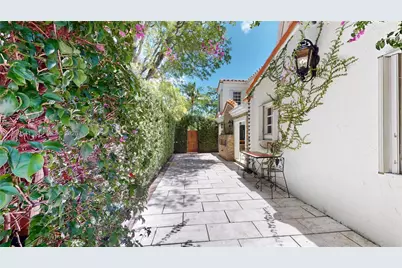 1900 Pizarro St, Coral Gables, FL 33134 - Photo 31