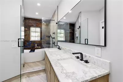 1900 Pizarro St, Coral Gables, FL 33134 - Photo 17