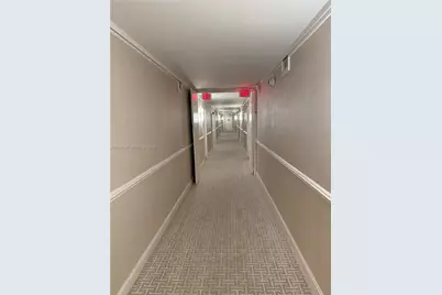 5750 Collins Ave #11D, Miami Beach, FL 33140 - Photo 7