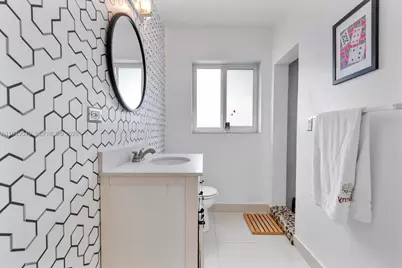 12660 Griffing Blvd, North Miami, FL 33161 - Photo 15