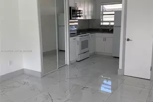 6045 Buchanan St, Hollywood, FL 33024 - Photo 9