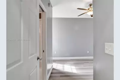 4183 Crystal Lake Dr, Deerfield Beach, FL 33064 - Photo 29