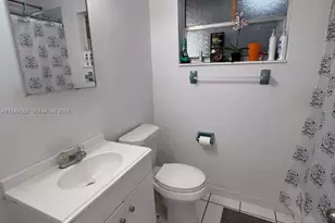 303 NE 187th St, Miami, FL 33179 - Photo 7