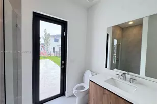 19749 NE 16th Pl, Miami, FL 33179 - Photo 43