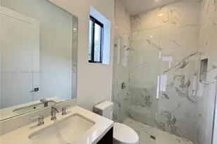 19749 NE 16th Pl, Miami, FL 33179 - Photo 43