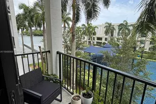 4636 NW 84th Ave, Doral, FL 33166 - Photo 9