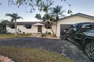 28500 SW 161st Ave, Homestead, FL 33033 - Photo 5