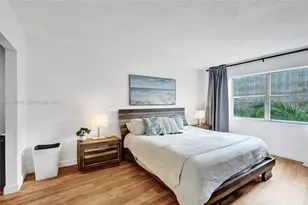 401 Golden Isles Dr, Hallandale Beach, FL 33009 - Photo 5