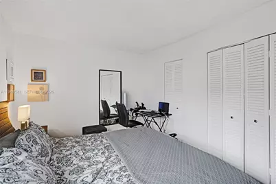 401 Golden Isles Dr #302, Hallandale Beach, FL 33009 - Photo 29