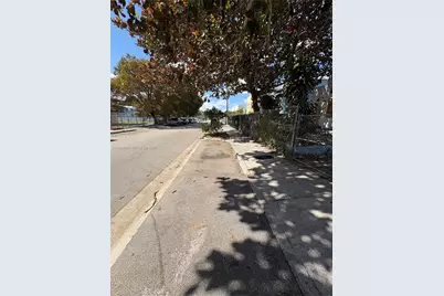 2341 SW 9th St, Miami, FL 33135 - Photo 21