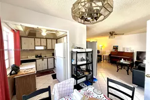 371 Burgundy H, Delray Beach, FL 33484 - Photo 7