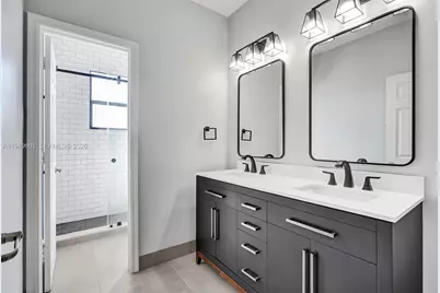 11581 SW 151st Pl, Miami, FL 33196 - Photo 21