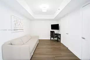 50 Biscayne Blvd, Miami, FL 33132 - Photo 21