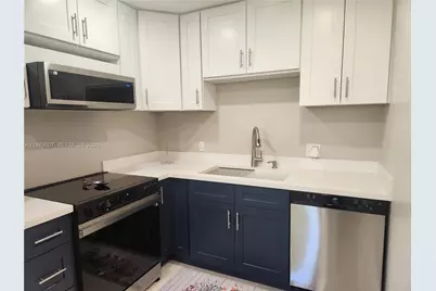 13250 SW 7th Ct #412L, Pembroke Pines, FL 33027 - Photo 5