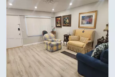 13250 SW 7th Ct #412L, Pembroke Pines, FL 33027 - Photo 3