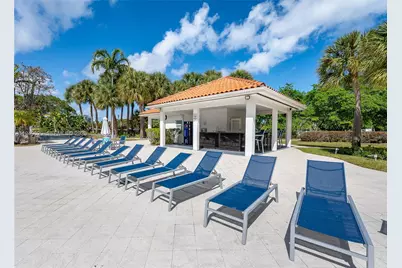 3300 NE 191st St #1915, Aventura, FL 33180 - Photo 23