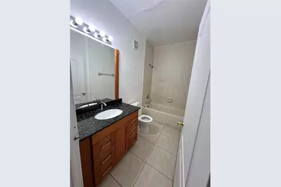 1660 SE 29th St #101, Homestead, FL 33035 - Photo 9