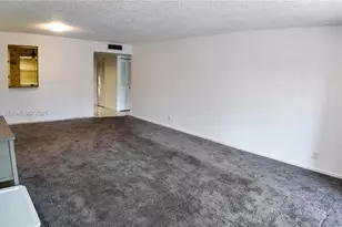 7220 Lake Cir Dr, Margate, FL 33063 - Photo 7