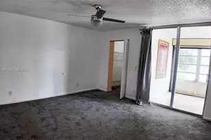 7220 Lake Cir Dr, Margate, FL 33063 - Photo 13