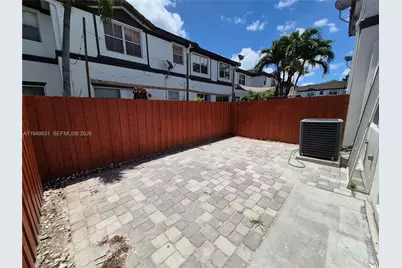 7673 NW 116th Ave, Doral, FL 33178 - Photo 11