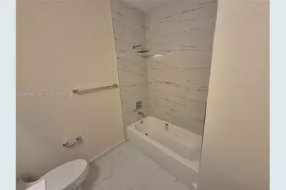 7673 NW 116th Ave, Doral, FL 33178 - Photo 17