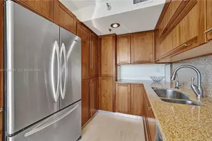 3500 Mystic Pointe Dr, Aventura, FL 33180 - Photo 35