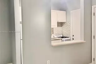 6310 SW 79th St, South Miami, FL 33143 - Photo 1