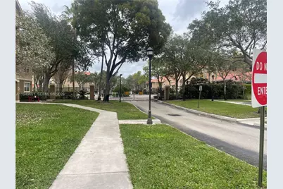 160 SW 117th Ter #6201, Pembroke Pines, FL 33025 - Photo 45