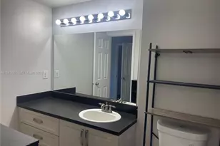 160 SW 117th Terrace, Pembroke Pines, FL 33025 - Photo 31
