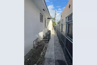 1629 SW 10th St #1, Miami, FL 33135 - Photo 3
