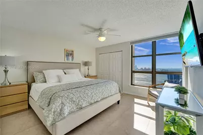 3500 Mystic Pointe Dr #3601, Aventura, FL 33180 - Photo 11