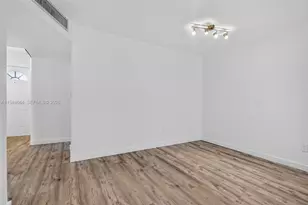1501 NE 191st St, Miami, FL 33179 - Photo 13