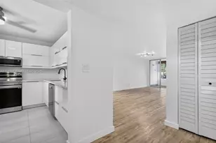 1501 NE 191st St, Miami, FL 33179 - Photo 5