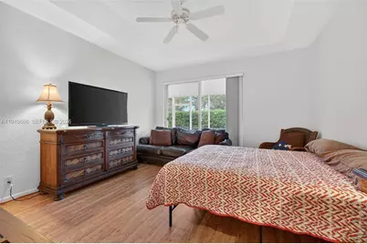 11641 NW 47th Dr, Coral Springs, FL 33076 - Photo 17