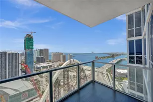 1100 Biscayne Blvd, Miami, FL 33132 - Photo 35