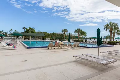 300 Bayview Dr #802, Sunny Isles Beach, FL 33160 - Photo 17