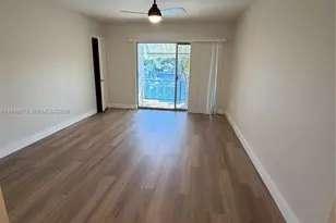 7216 Jacaranda Ln, Miami Lakes, FL 33014 - Photo 5