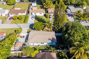 2320 Funston St, Hollywood, FL 33020 - Photo 35