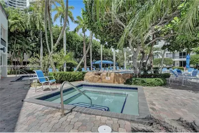 3600 Mystic Pointe Dr #1017, Aventura, FL 33180 - Photo 41