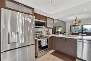 11106 SW 133rd Pl, Miami, FL 33186 - Photo 7