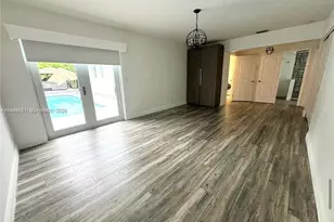 2075 S Hibiscus Dr, North Miami, FL 33181 - Photo 15