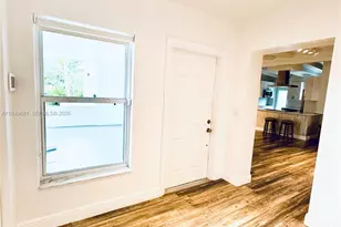 2075 S Hibiscus Dr, North Miami, FL 33181 - Photo 25