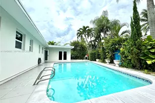 2075 S Hibiscus Dr, North Miami, FL 33181 - Photo 27
