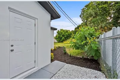[Address not provided], Hollywood, FL 33021 - Photo 19