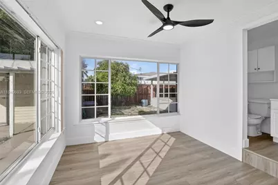 730 N 72nd Way, Hollywood, FL 33024 - Photo 29