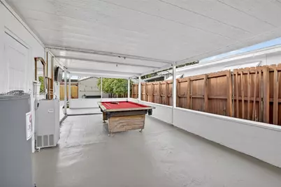 730 N 72nd Way, Hollywood, FL 33024 - Photo 7