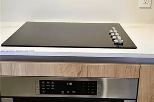 601 N Miami Ave, Miami, FL 33132 - Photo 11