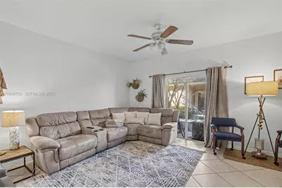 5719 NW 114th Ct #105, Doral, FL 33178 - Photo 17