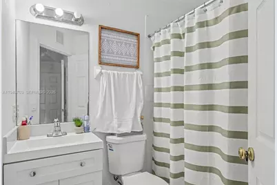 5719 NW 114th Ct #105, Doral, FL 33178 - Photo 9