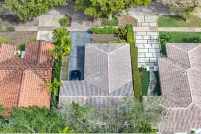 5516 Sardinia St, Coral Gables, FL 33146 - Photo 41